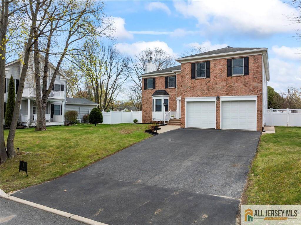 East Brunswick, NJ 08816,11 Hilltop BLVD N