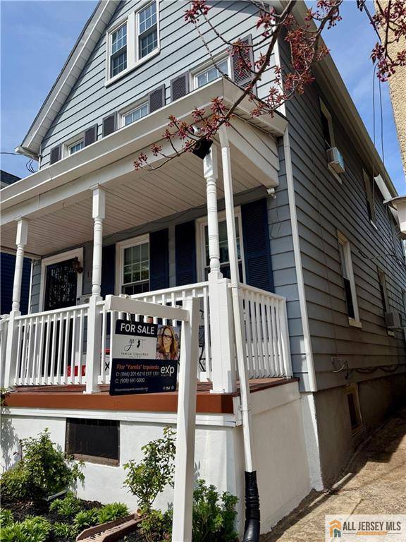 New Brunswick, NJ 08901,187 Redmond ST