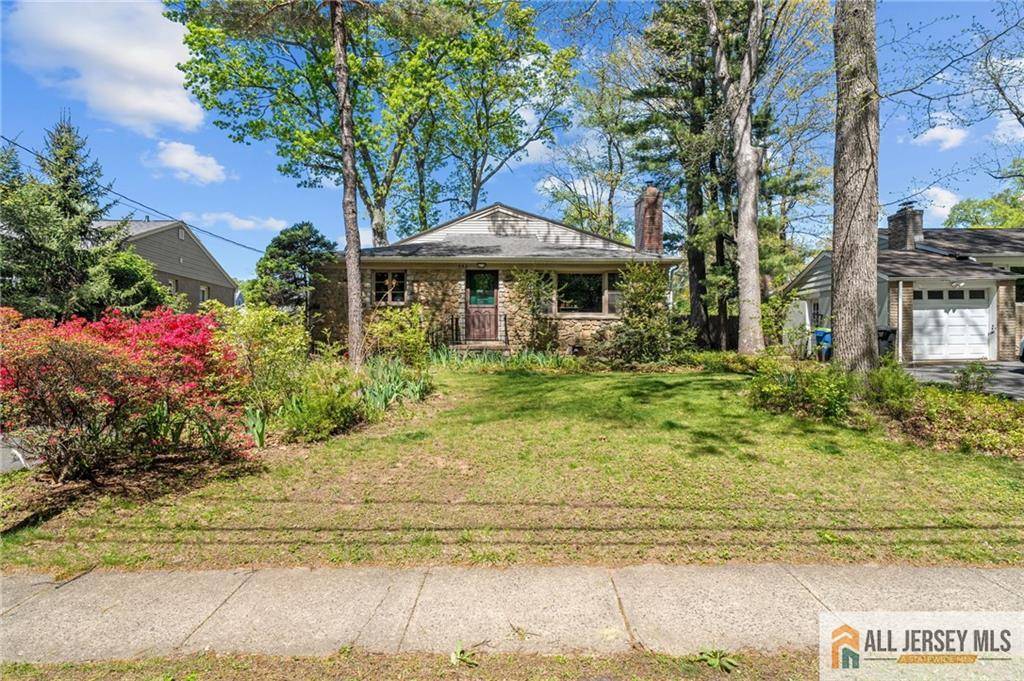 North Plainfield, NJ 07063,552 Parkview AVE