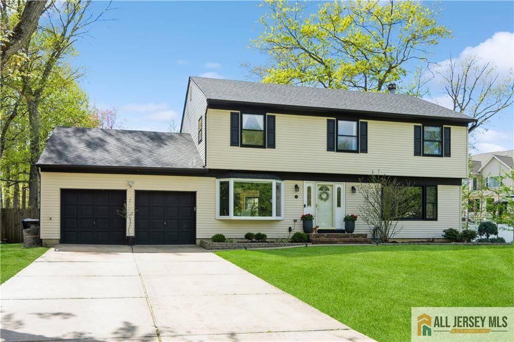 East Brunswick, NJ 08816,3 Alexander RD