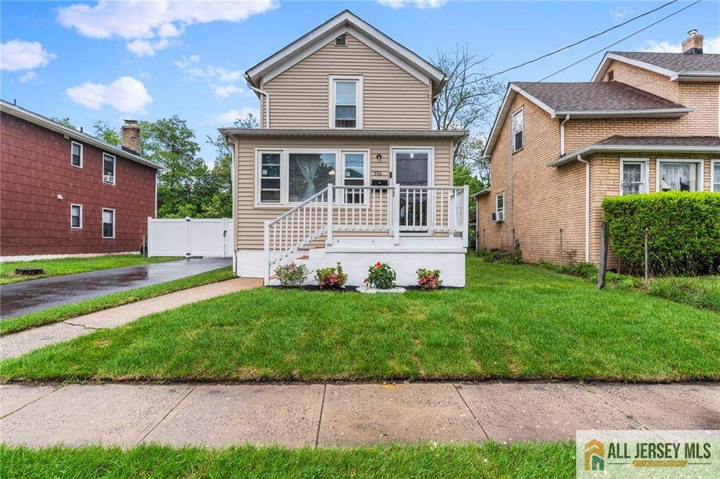 Dunellen, NJ 08812,556 South AVE