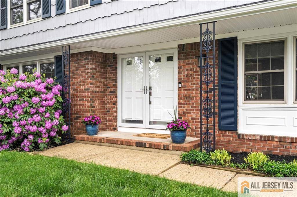 Plainsboro, NJ 08536,61 Hamilton LN