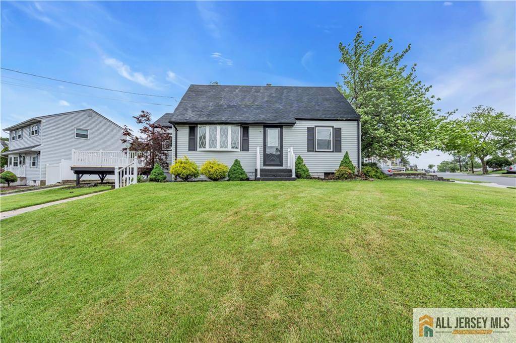 Fords, NJ 08863,99 Crestview RD