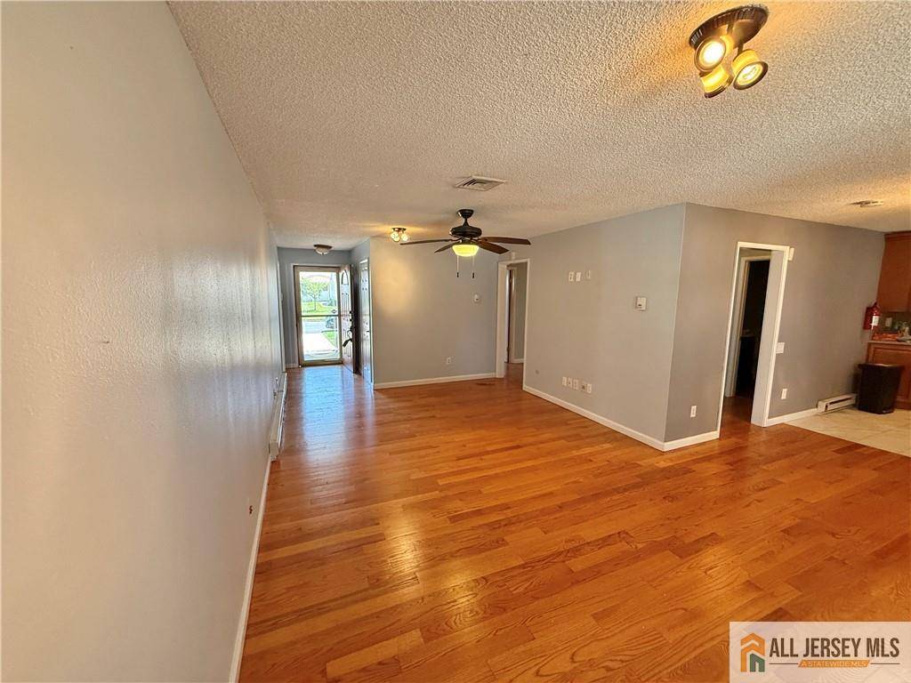 Monroe, NJ 08831,0-58B Essex RD