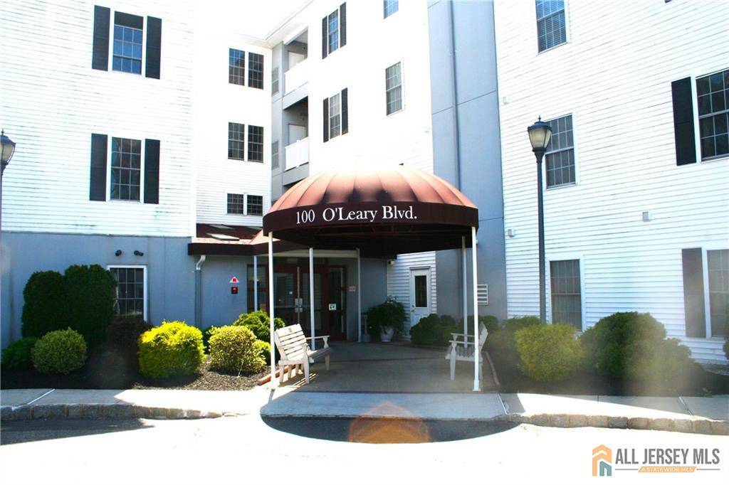 South Amboy, NJ 08879,100 John T O Leary BLVD #311