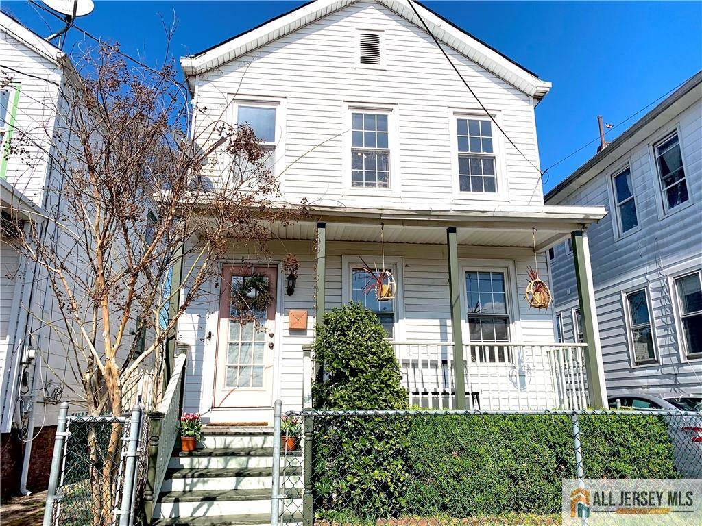 New Brunswick, NJ 08901,21 Alexander ST