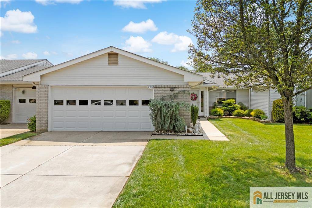 Monroe, NJ 08831,738 Prospect RD #738B