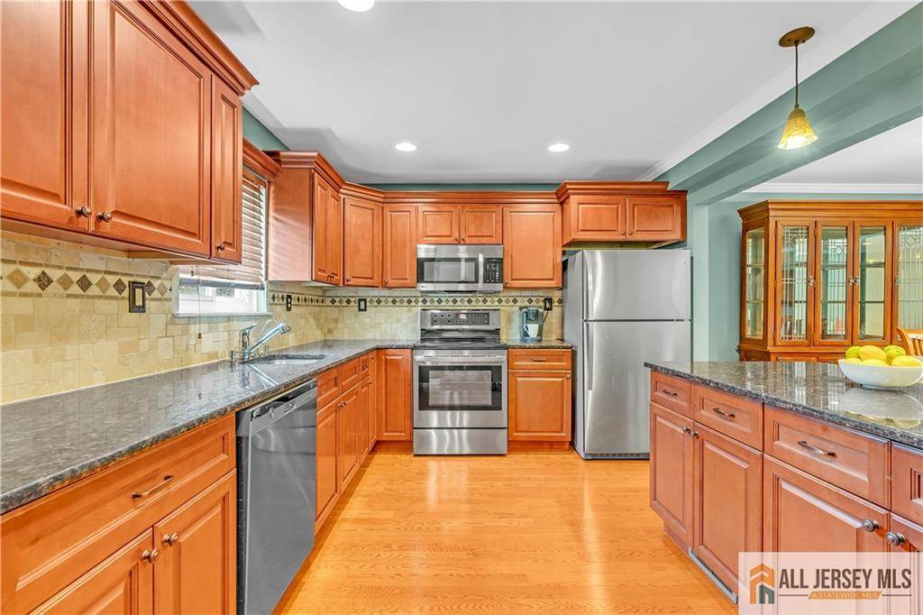 Hillsborough, NJ 08844,2507 Balmoral CT