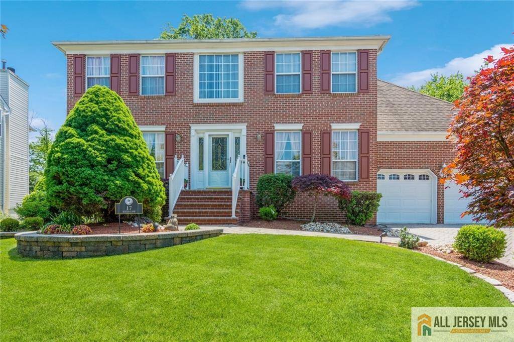 Edison, NJ 08820,17 Alexis LN