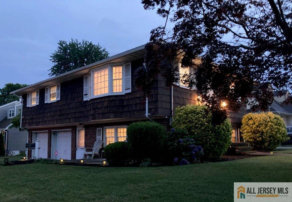 Woodbridge Proper, NJ 07095,323 Green ST
