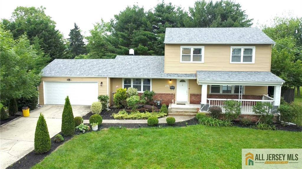 East Brunswick, NJ 08816,25 Tall Oaks DR