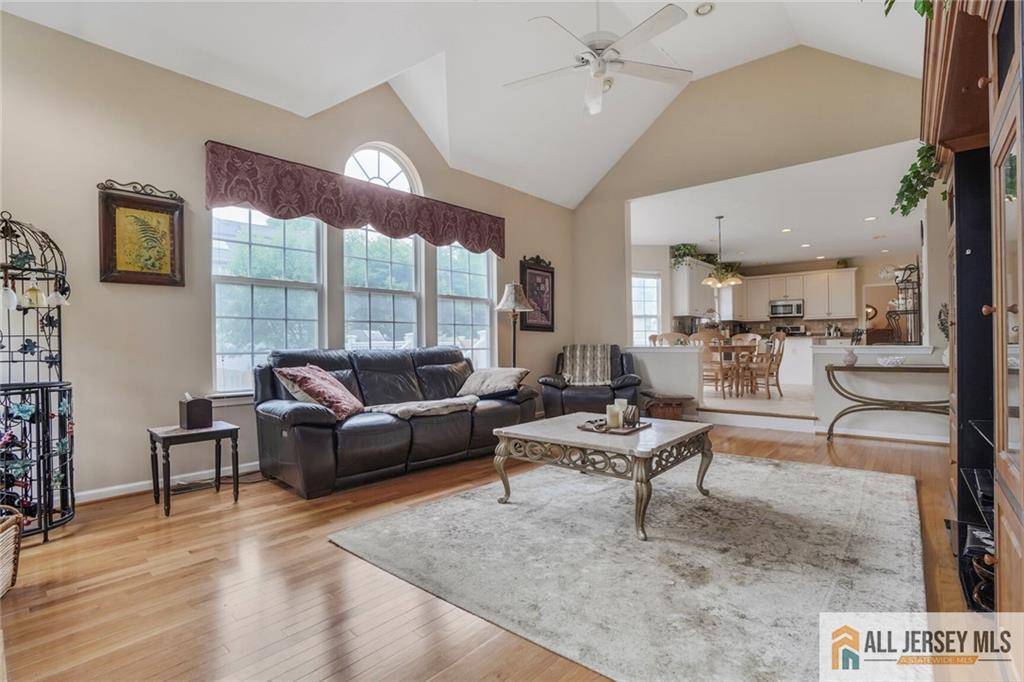East Brunswick, NJ 08816,9 Lavender WAY