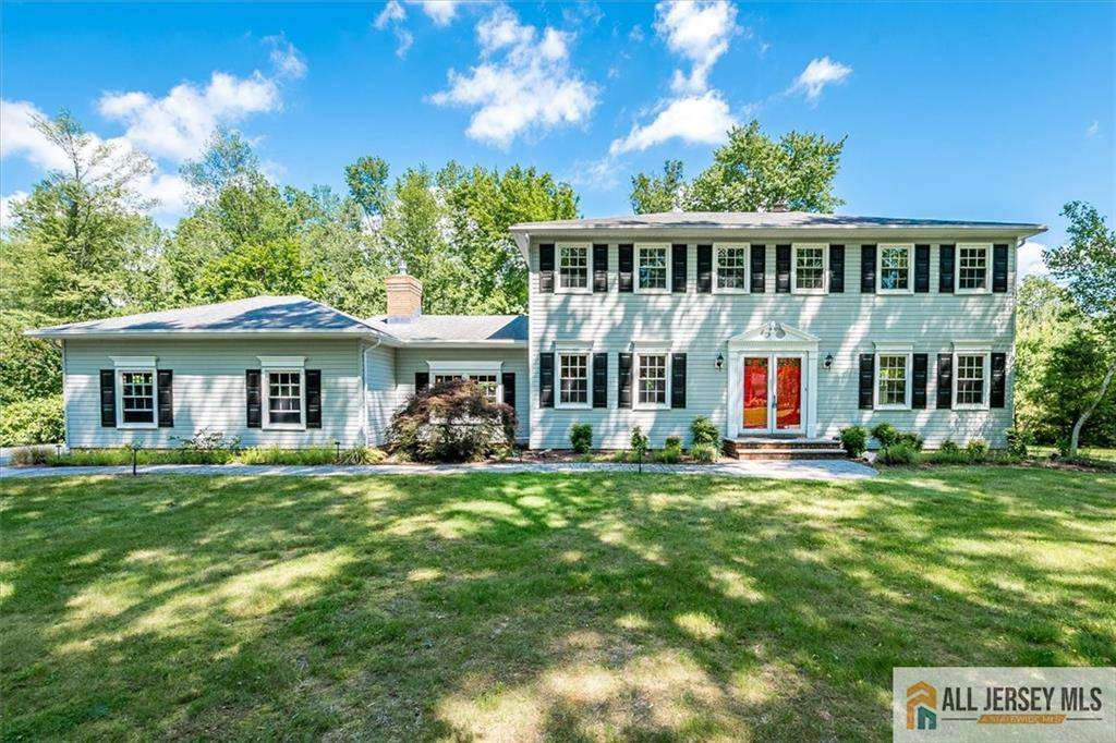 South Brunswick, NJ 08540,13 Douglass DR