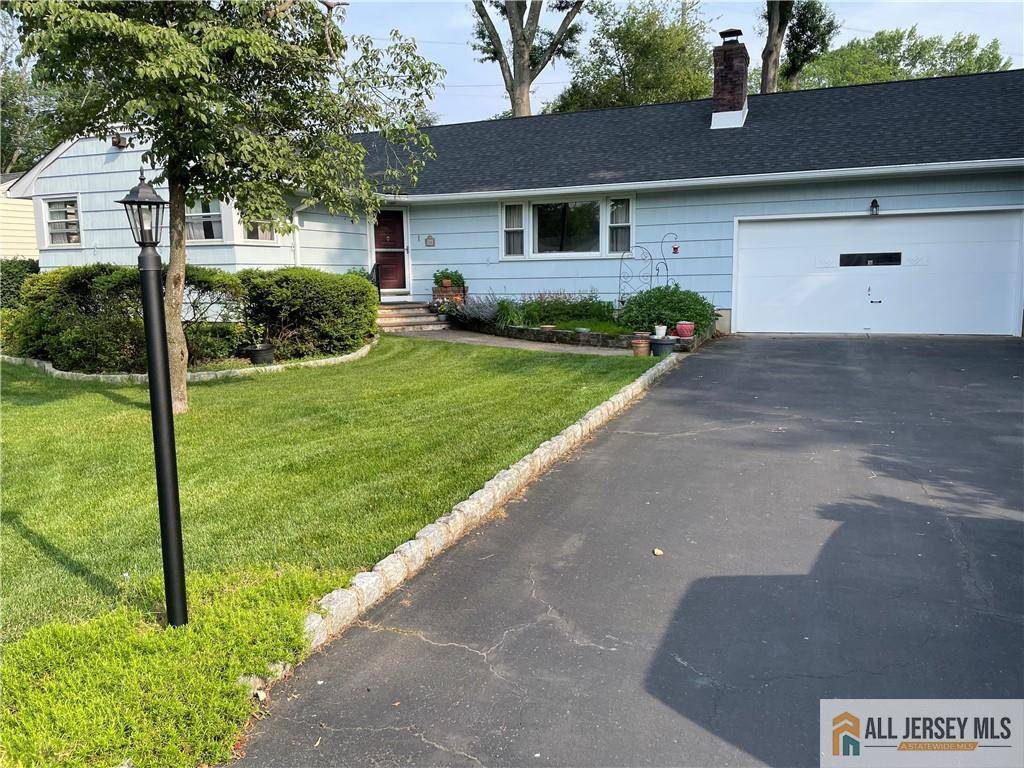 North Brunswick, NJ 08902,286 Franklin RD