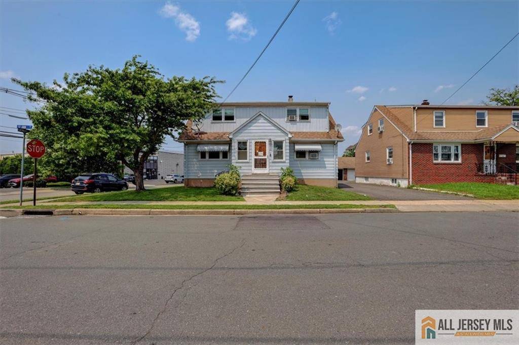 Carteret, NJ 07008,52 Saint Ann ST