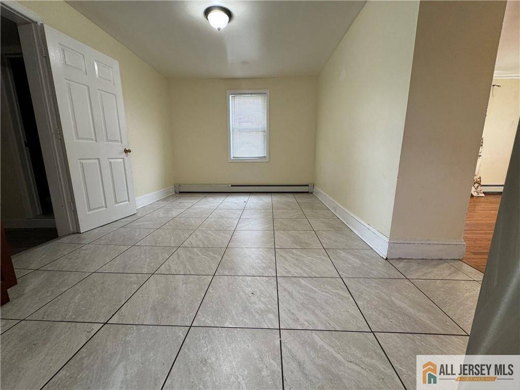 Woodbridge Proper, NJ 07095,117 New ST