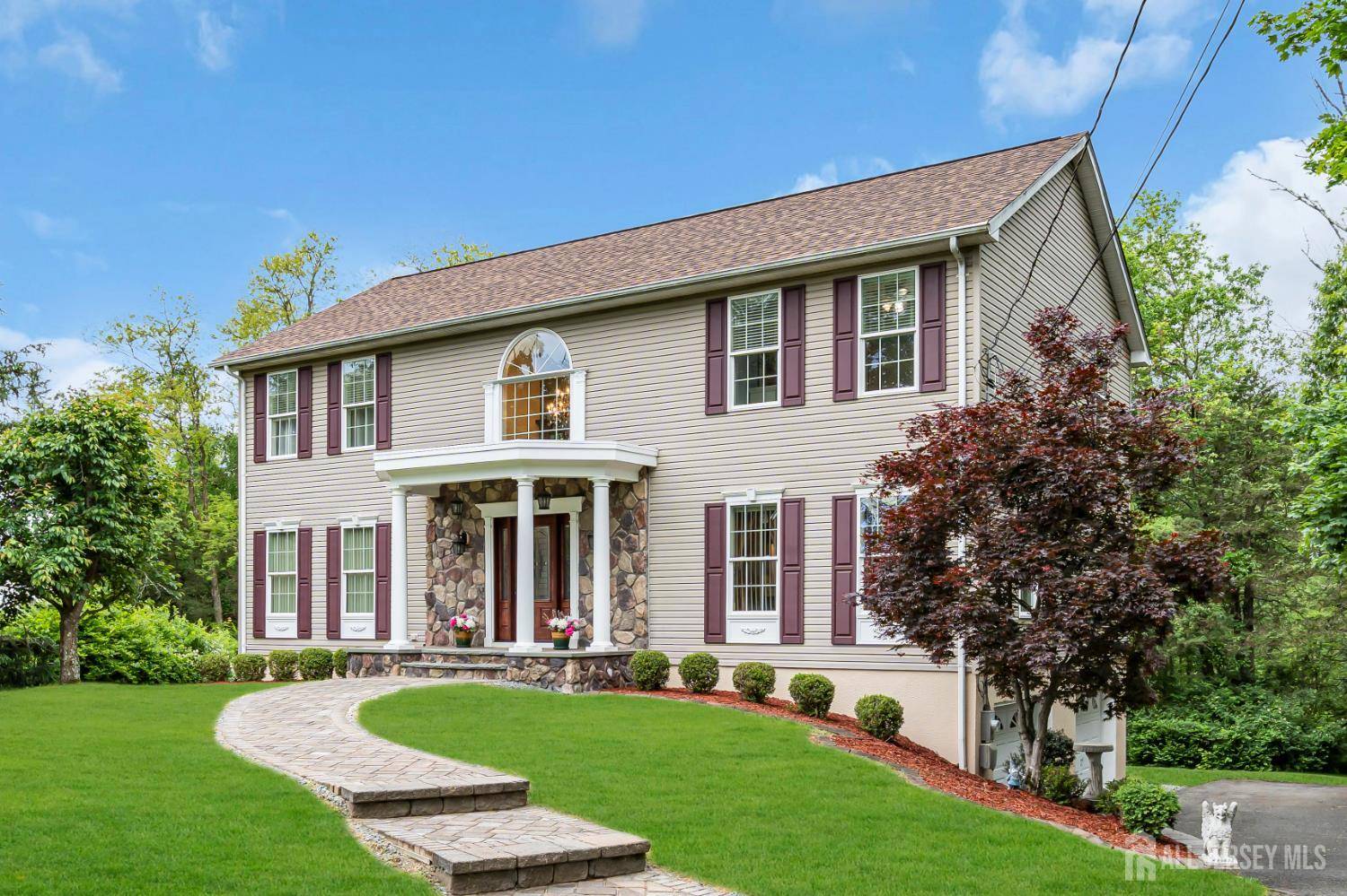 Bernards, NJ 07934,16 West AVE