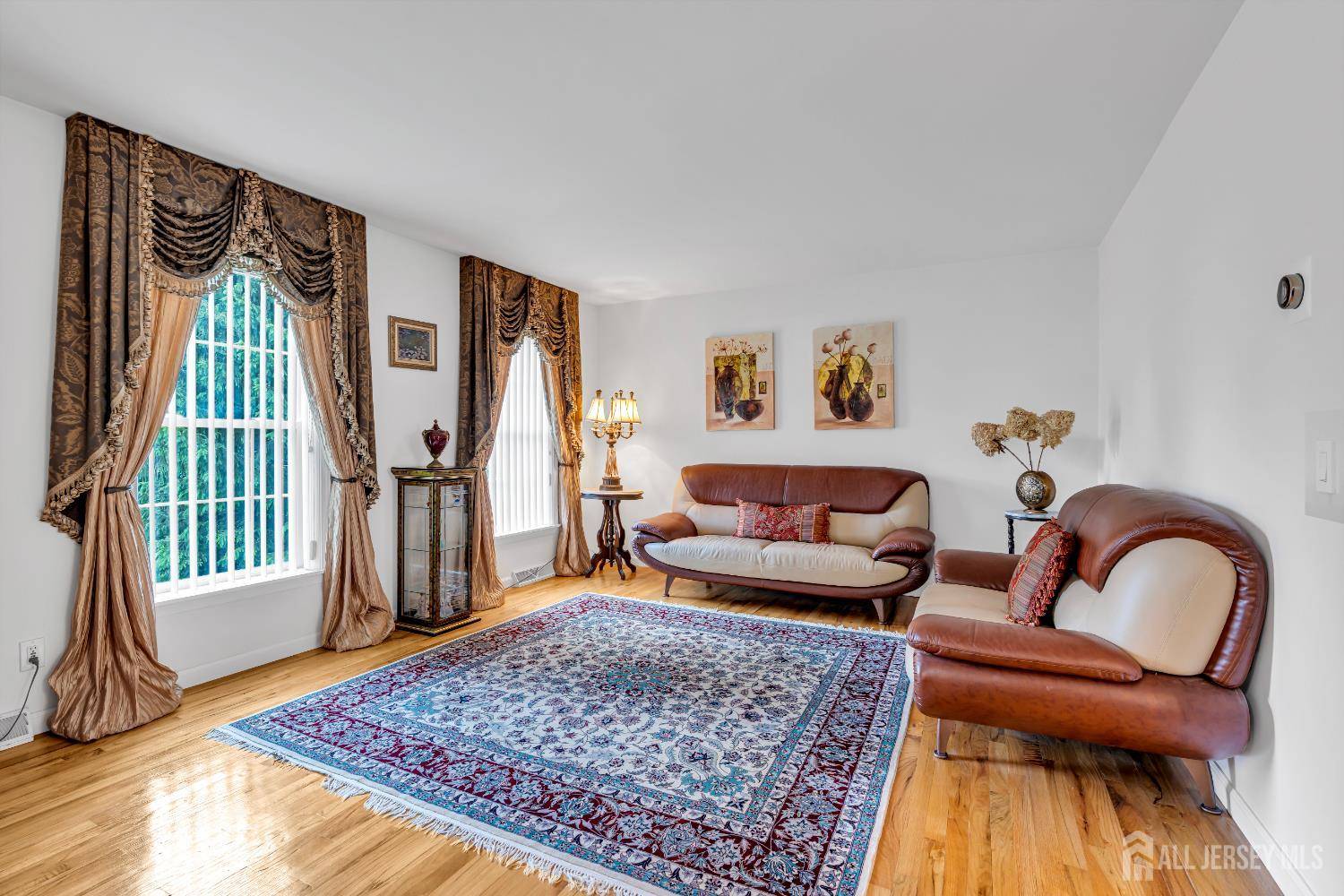 Bernards, NJ 07934,16 West AVE