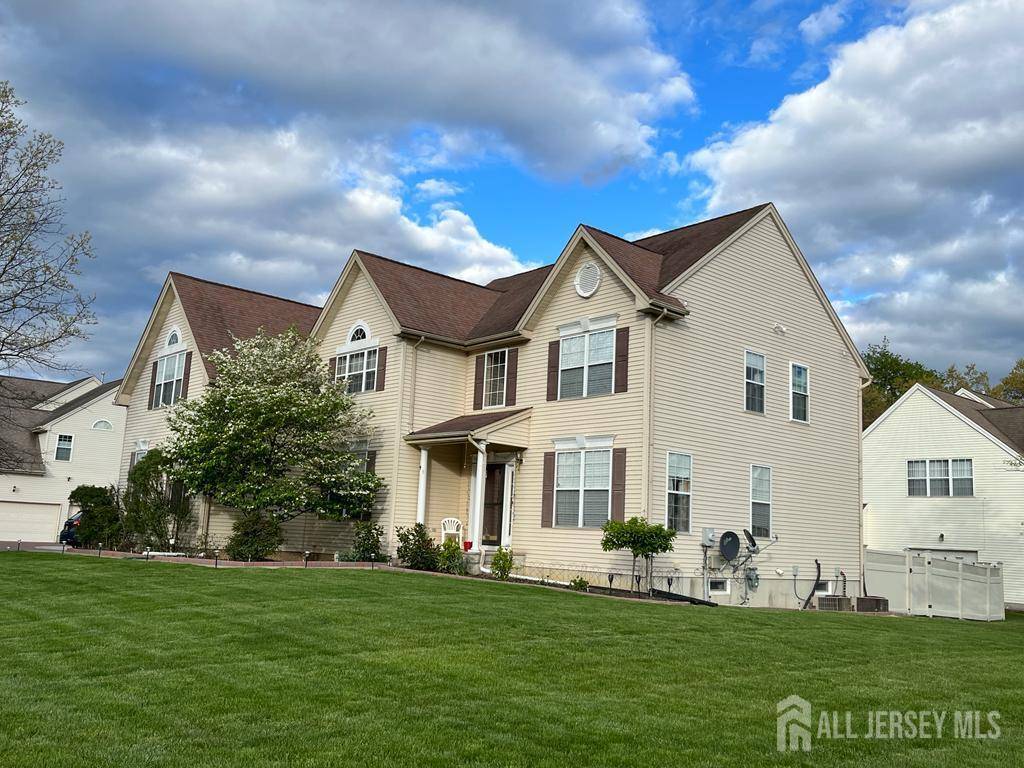 South Brunswick, NJ 08852,74 Kelly WAY