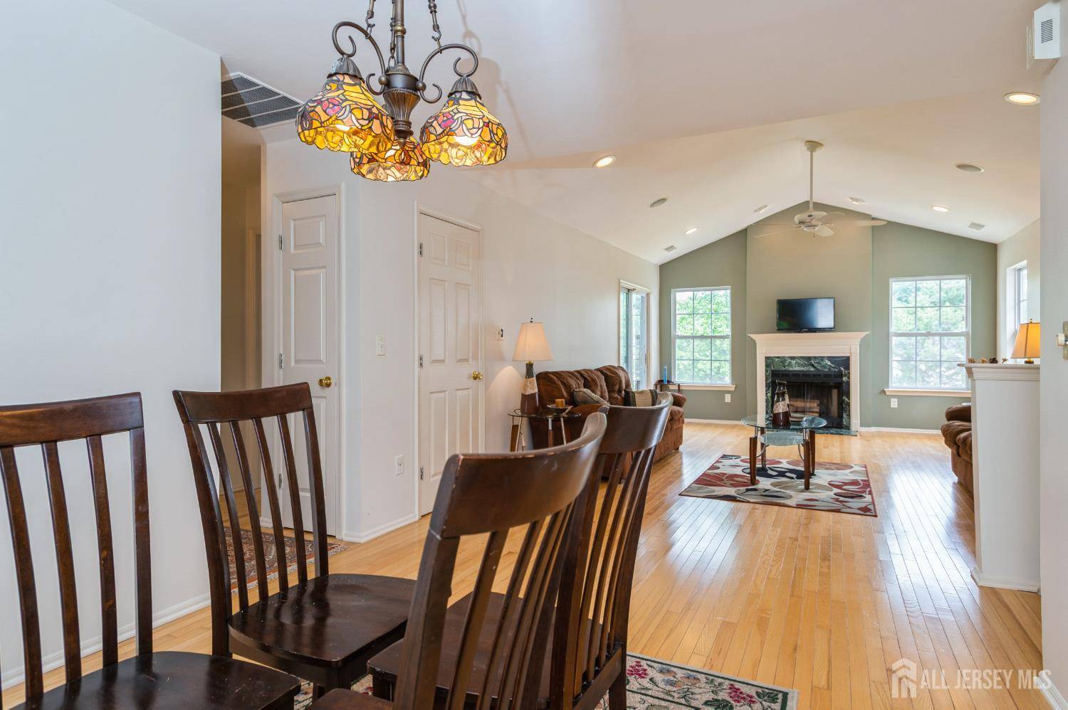Piscataway, NJ 08854,170 Vasser DR