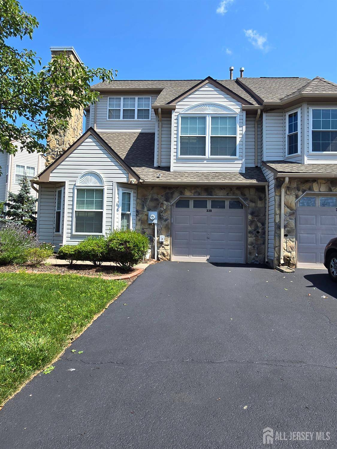 Piscataway, NJ 08854,339 Lunar RD