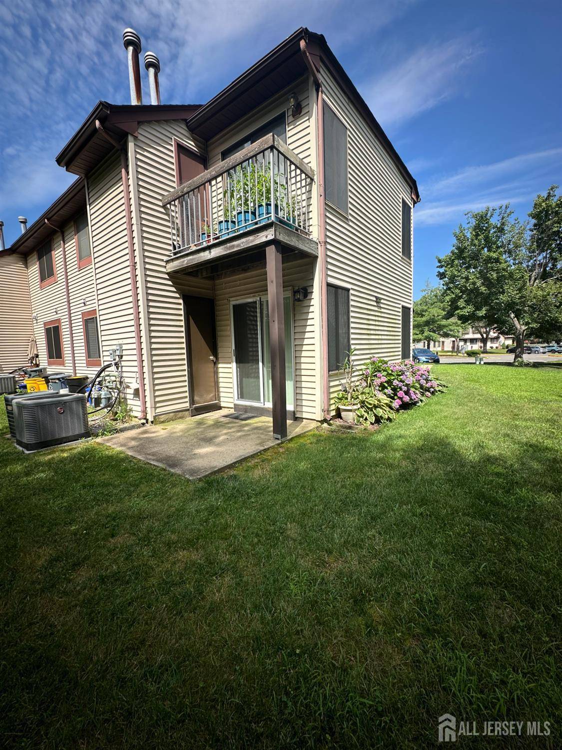 South Brunswick, NJ 08810,503 Samuel CT