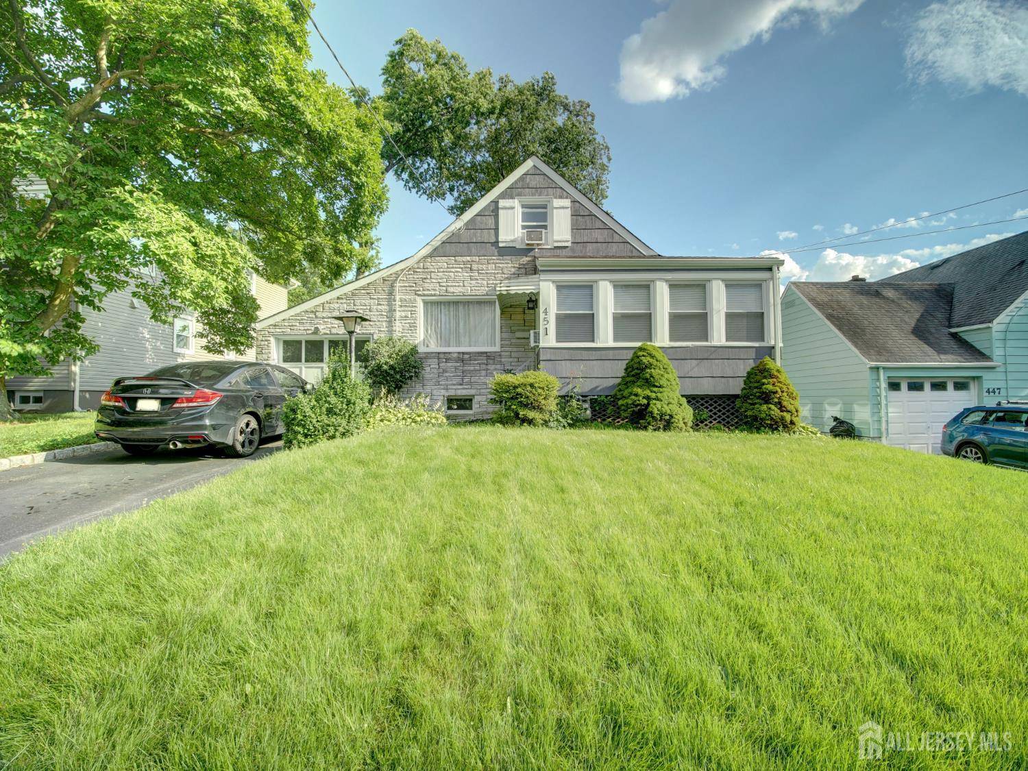 Union Twp, NJ 07083,451 Burroughs TER