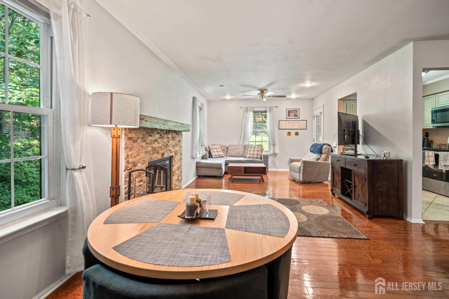 Matawan, NJ 07747,311 Wellington PL