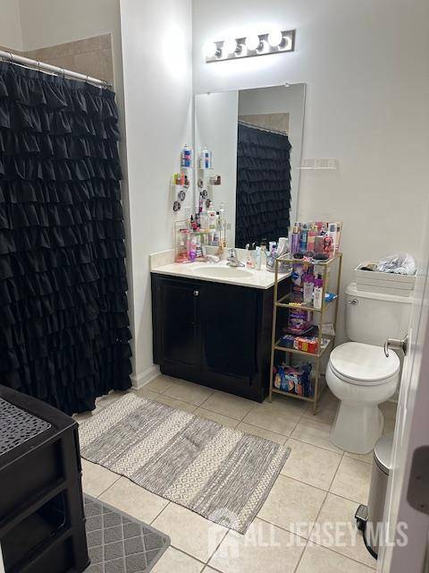 South Plainfield, NJ 07080,444 Micali WAY