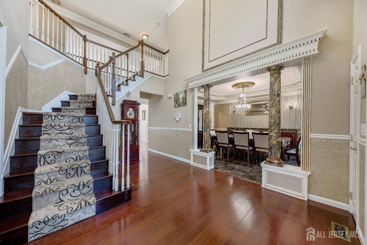 Monroe, NJ 08831,8 Dancer CT
