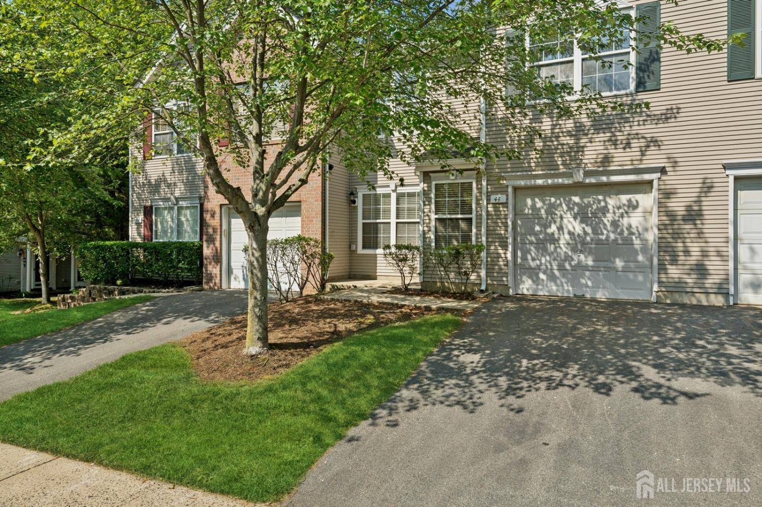 East Brunswick, NJ 08816,44 Windsong CIR