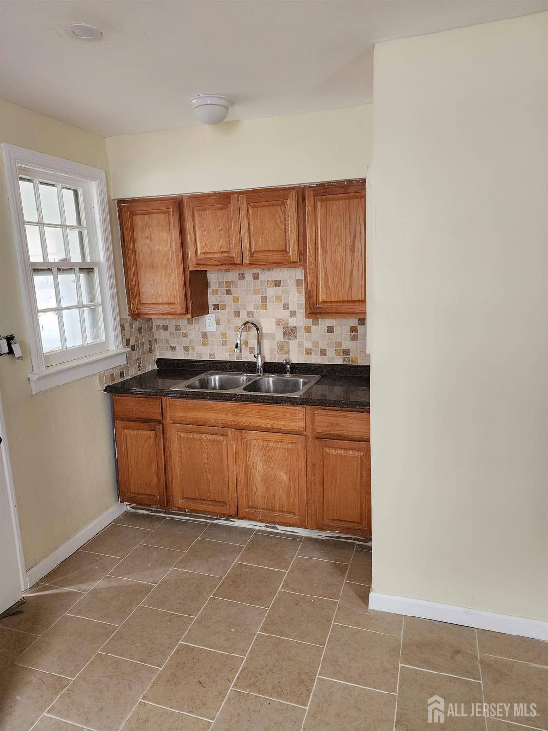 Franklin, NJ 08873,993 Hamilton ST