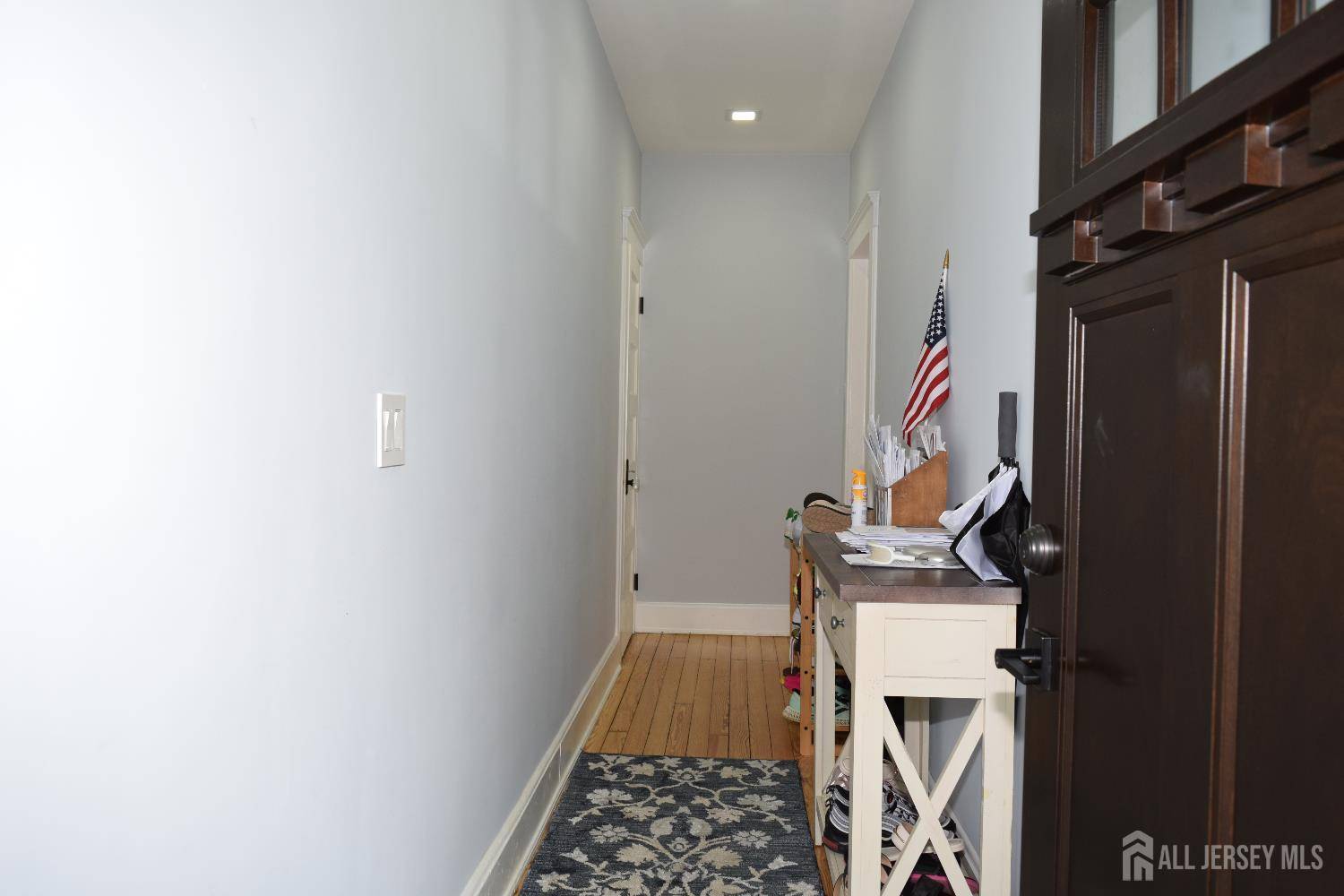 Roselle Park, NJ 07204,157 Camden ST #1st F