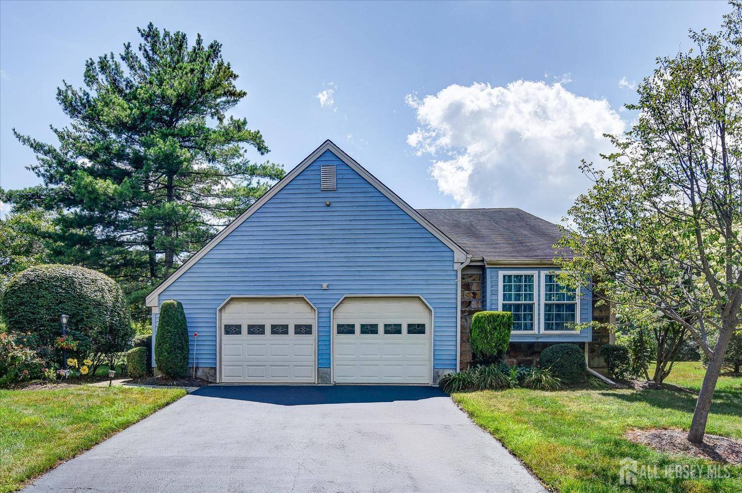 Monroe, NJ 08831,20 John Hancock DR