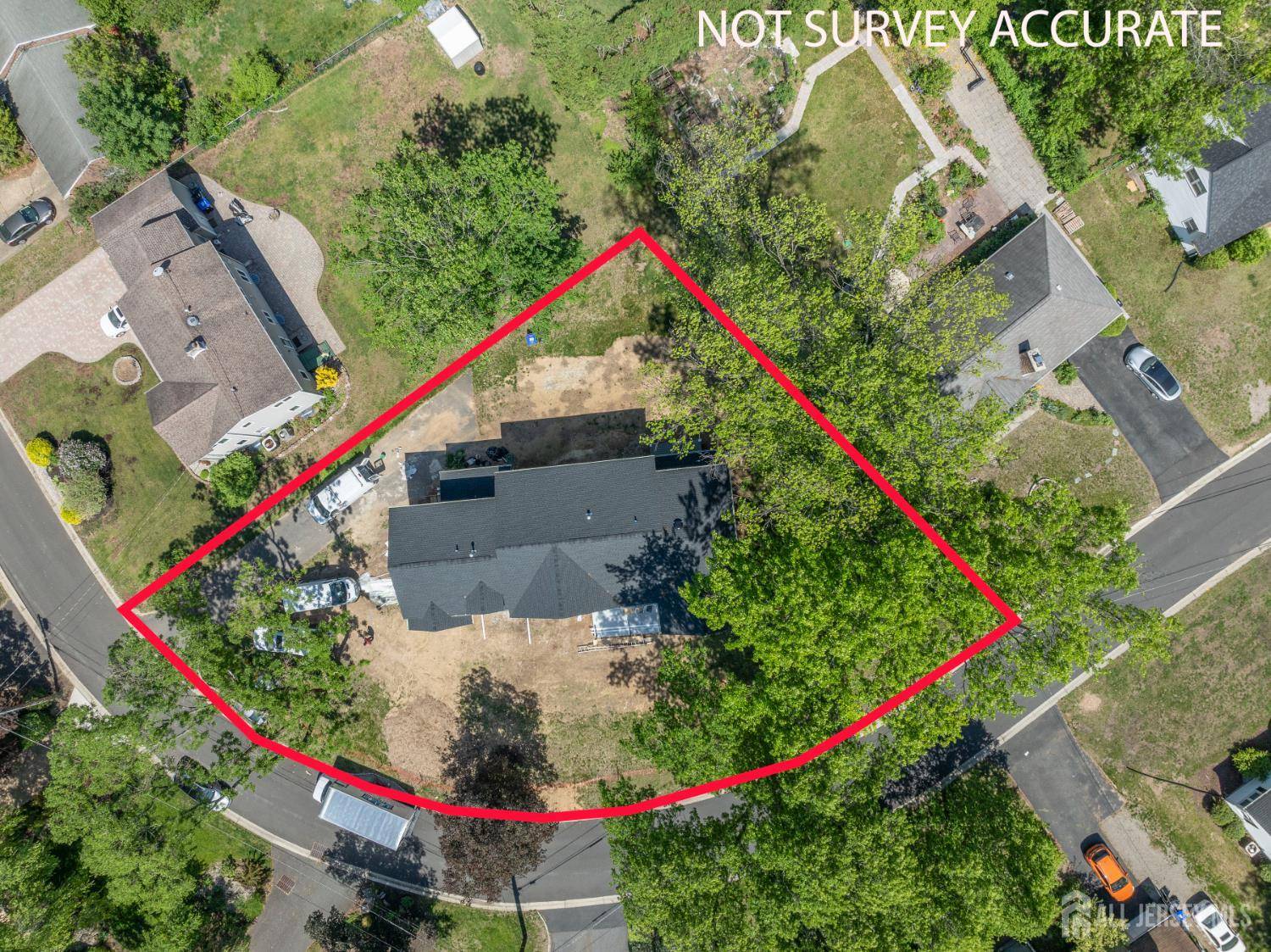 East Brunswick, NJ 08850,38 Louise DR