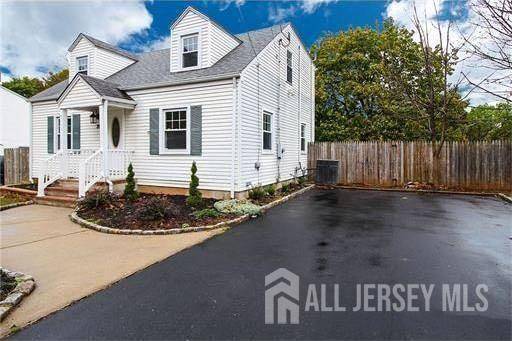 Piscataway, NJ 08854,26 Maplehurst LN