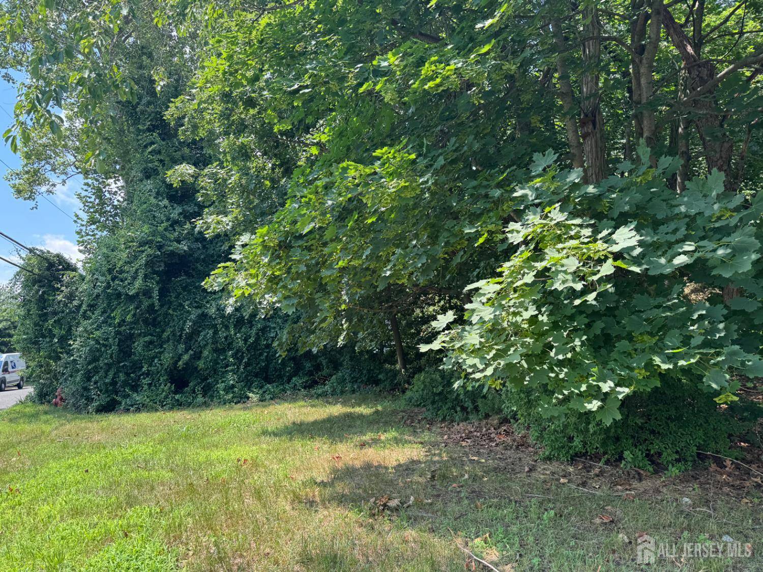 Spotswood, NJ 08884,22 Herman DR