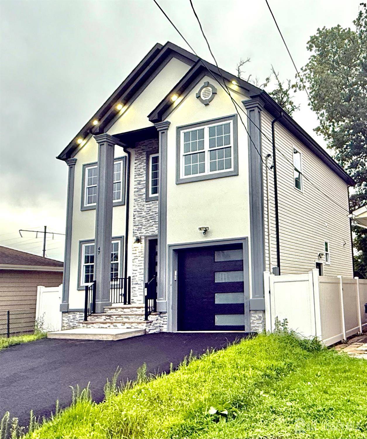 Iselin, NJ 08830,47 NW Bird AVE