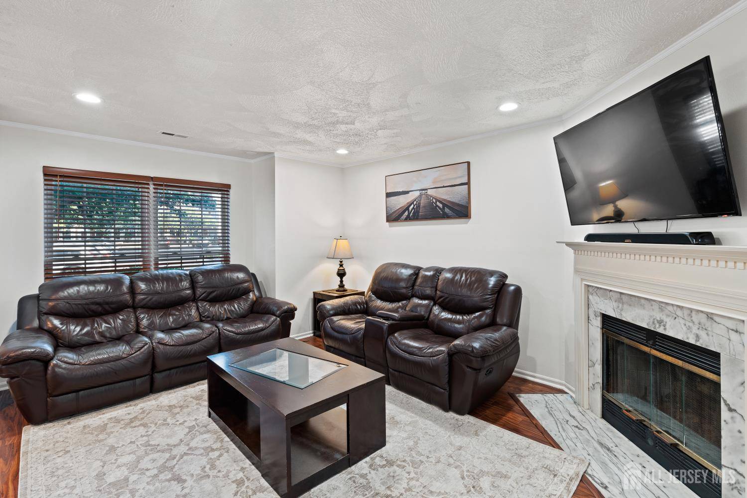 South Brunswick, NJ 08824,49 Colleen CT