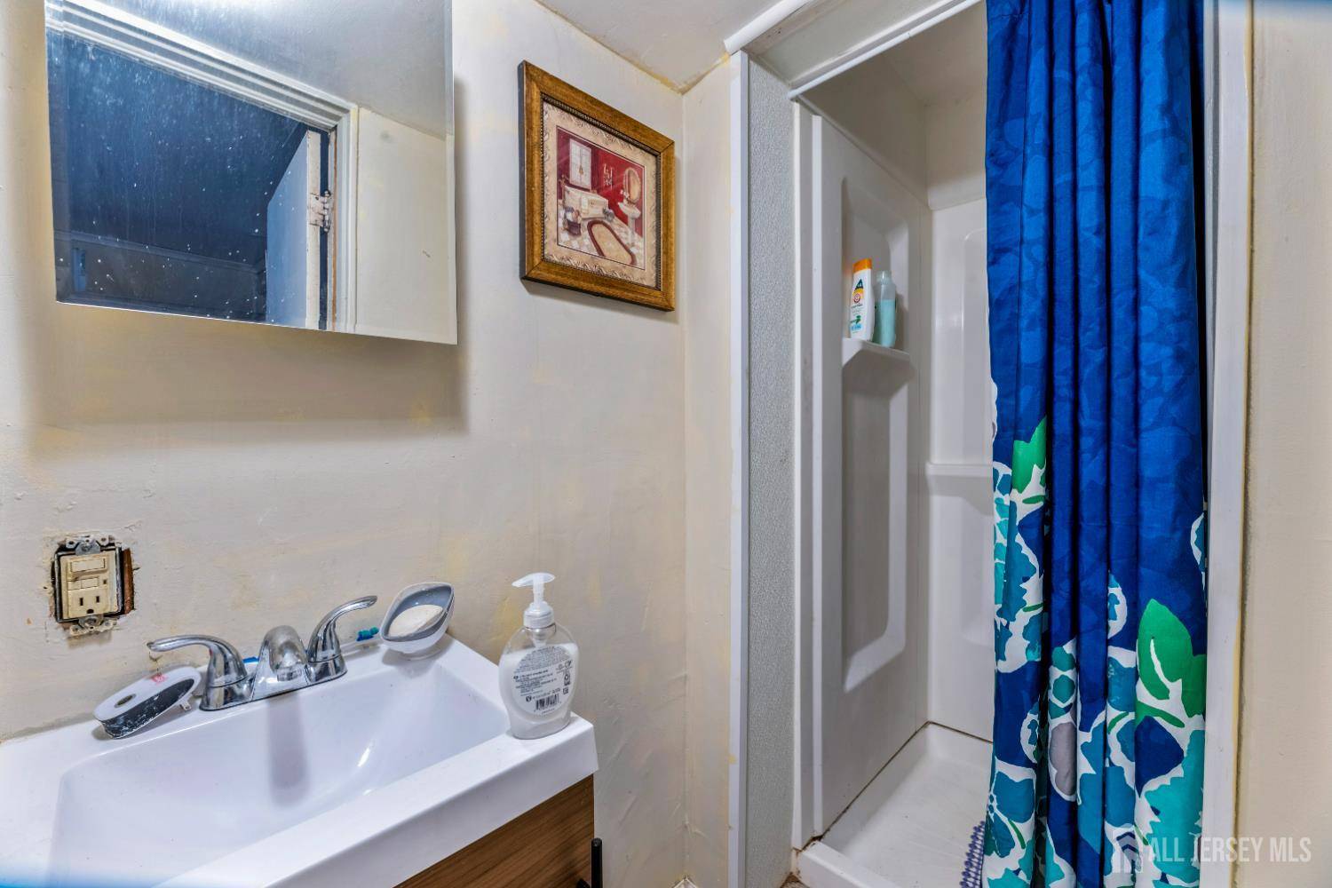 Sayreville, NJ 08872,218 Washington RD