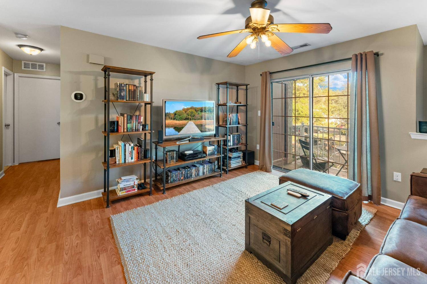 East Brunswick, NJ 08816,1905 Commons At Kingswood DR