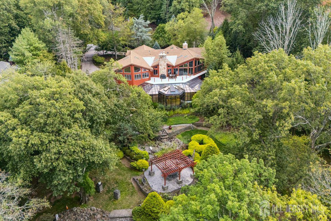 Franklin Lakes, NJ 07417,951 Scioto DR