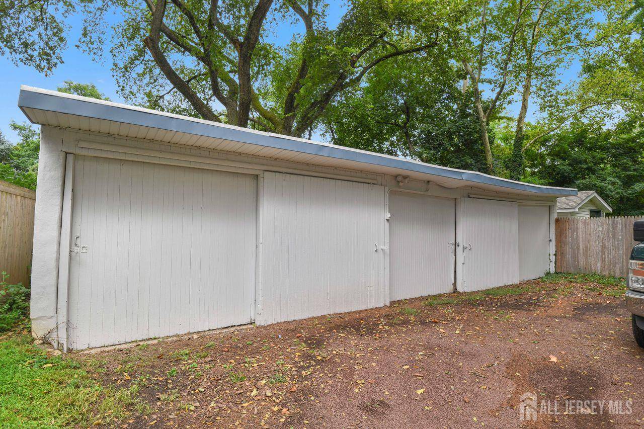 Lawrence, NJ 08648,2 W Titus AVE