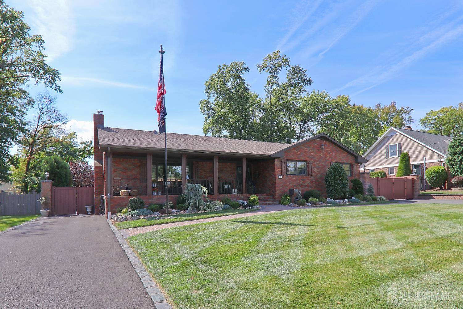 Colonia, NJ 07067,75 Highland RD
