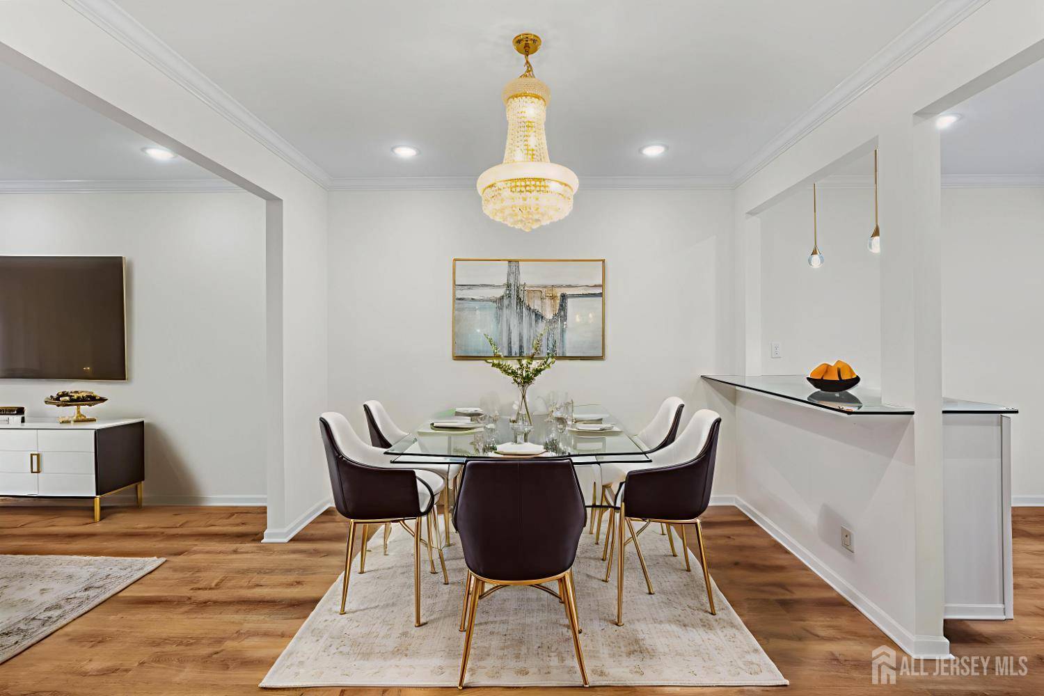 Piscataway, NJ 08854,118 Forest DR