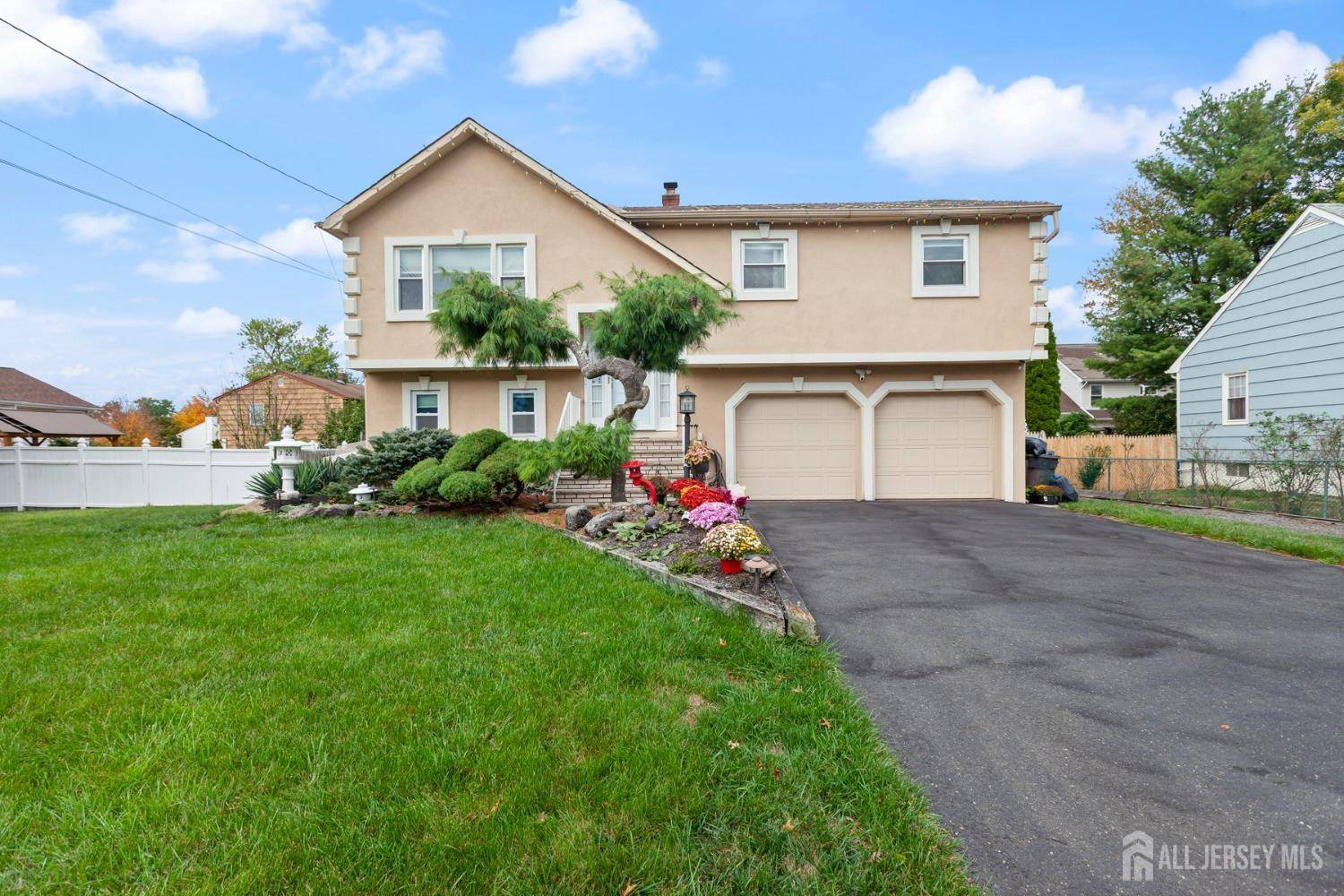 South Plainfield, NJ 07080,132 Somerset AVE