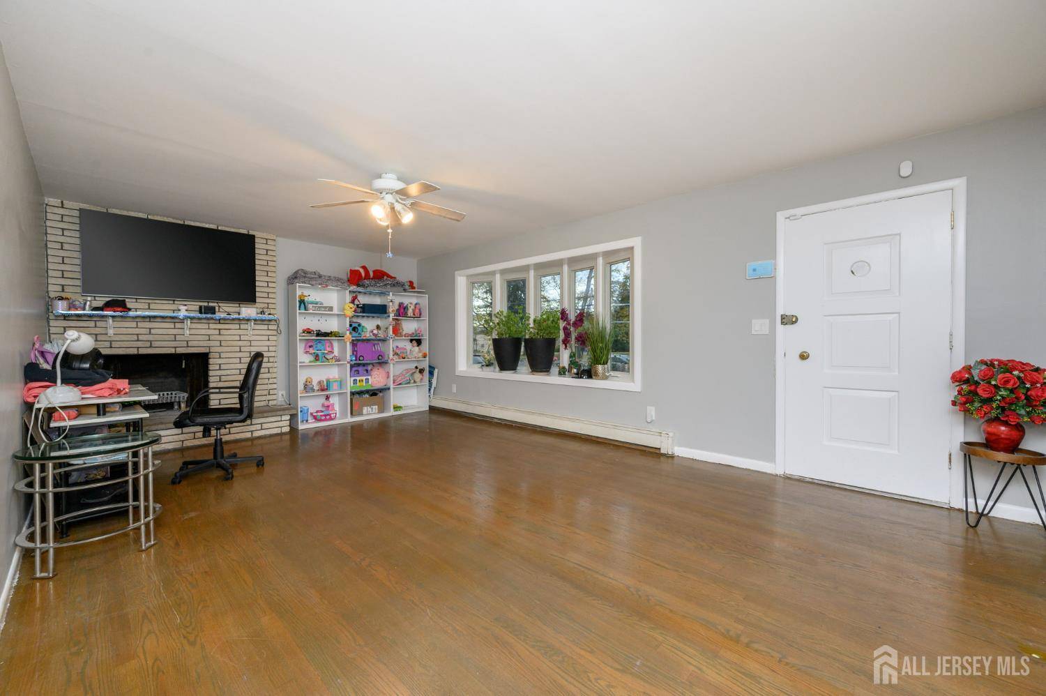 Franklin, NJ 08873,1037 Hamilton ST