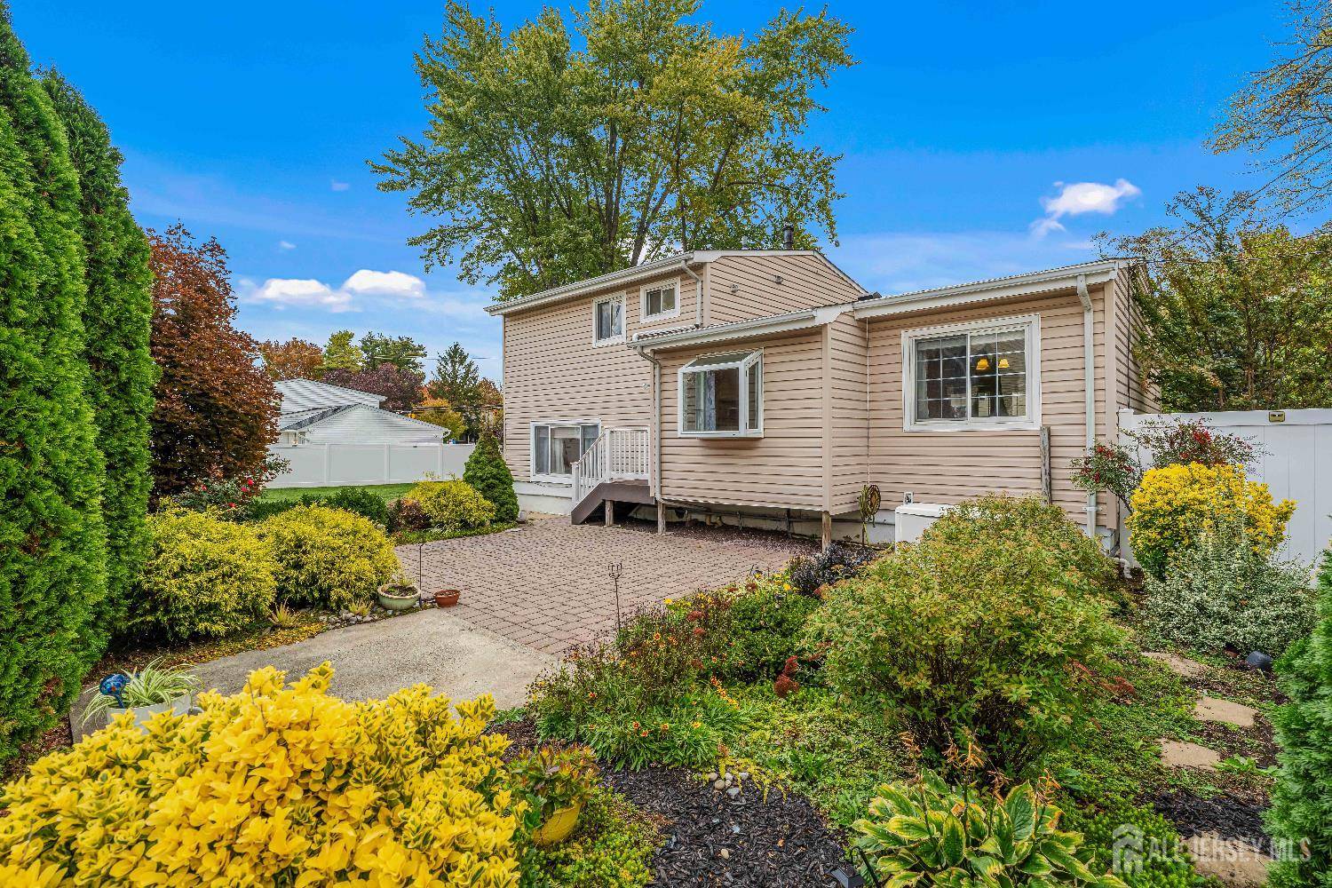 Old Bridge, NJ 08857,5 Grace DR