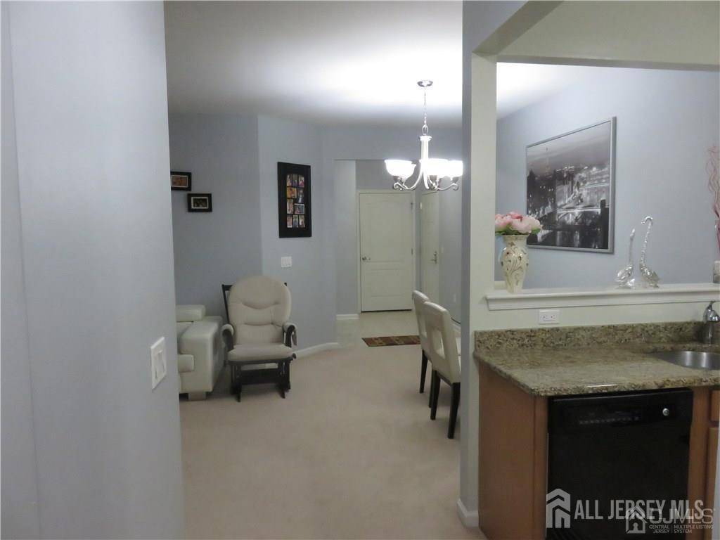 Edison, NJ 08837,2221 Edward Stec BLVD