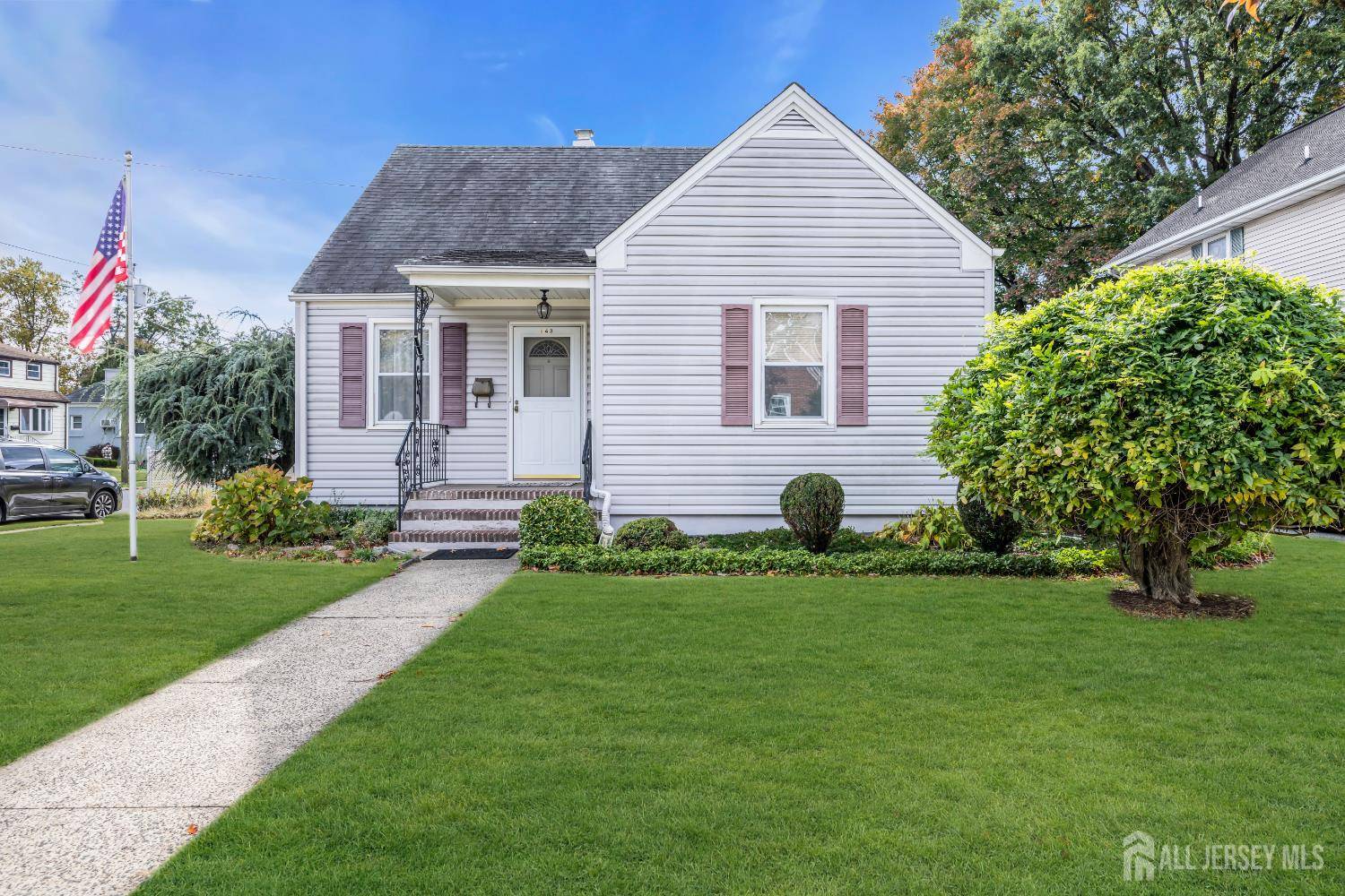 Edison, NJ 08837,143 Safran AVE